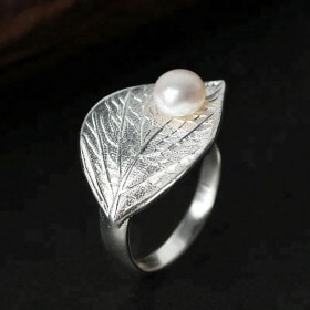 Handmade-Designer-Silver-Leaf-Natural-Pearl-Ring (1)